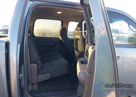 2011 Chevrolet Silverado 1500 Ls z USA, uszkodzony, nr VIN 3GCPCREA3BG319709